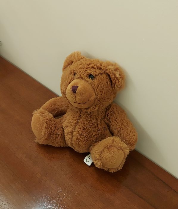 Brązowy miś uszatek. Przytulanka miękka, piękny. Stan idealny. 23x20cm