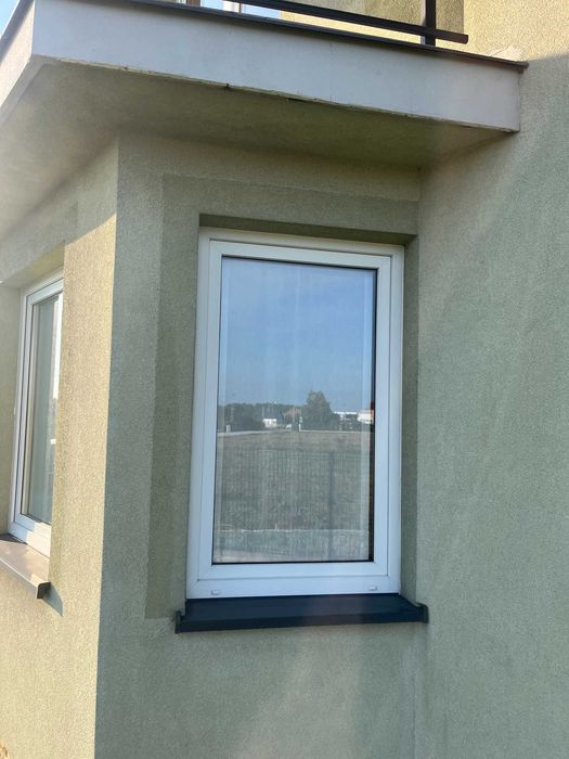 Okna pojedyncze oraz balkonowe dwuskrzydłowe