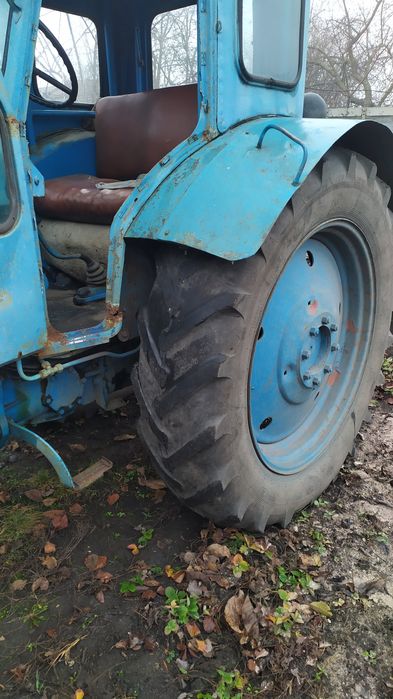 Продам Трактор Т-40 . Прицеп.Плуг