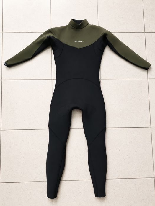 Fato de Surf Quiksilver Everyday Sessions 3/2 mm – Tamanho M – Como Novo