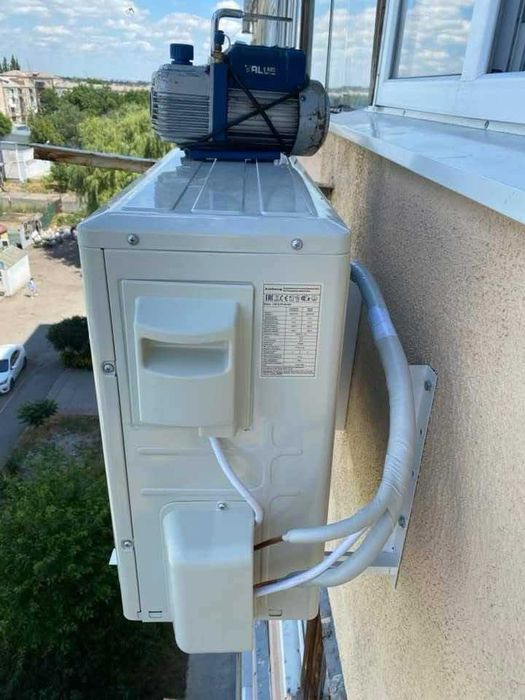 Обслуговування кондиціонера • Монтаж кондиціонера Київ