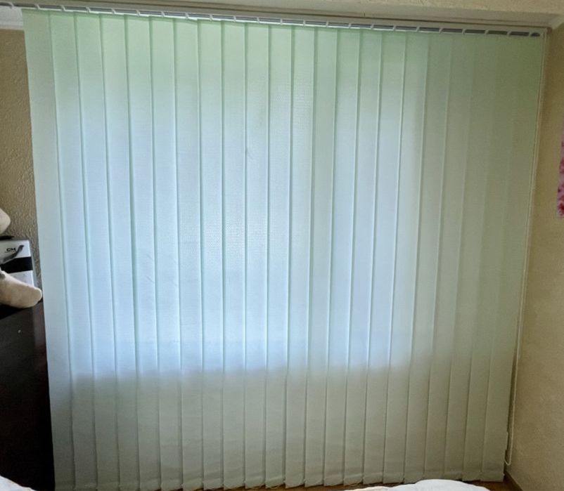 Жалюзі розміри: Довжина - 2.65м, Висота - 2.45м