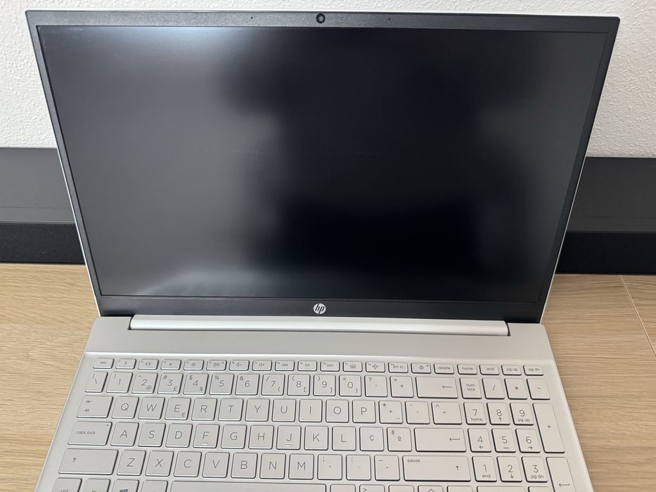 Portátil HP Pavilion (15” 16GB RAM i7 512GB SSD)