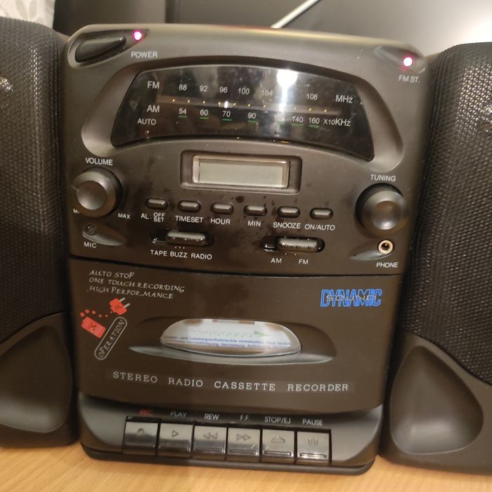 Boombox Radiomagnetofon Dynamic Sound