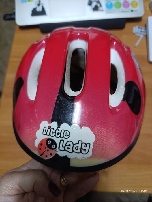 Capacete para bicicleta / patins de criança