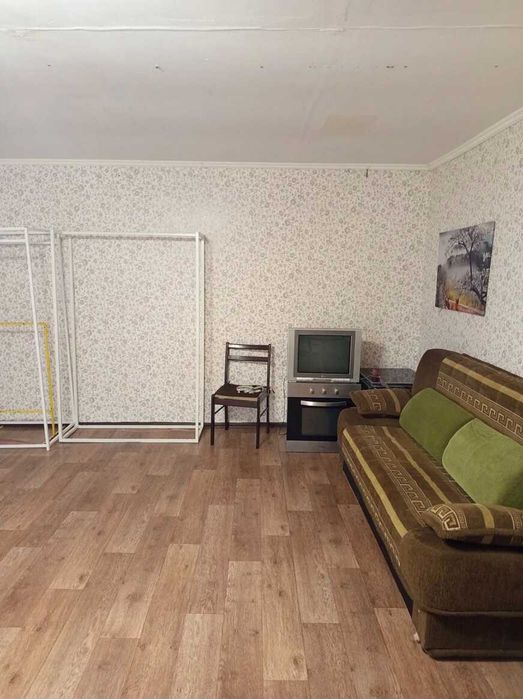 Двокімнатна парк Шевченка Газ 2 входи Можливий поділ на дві квартири