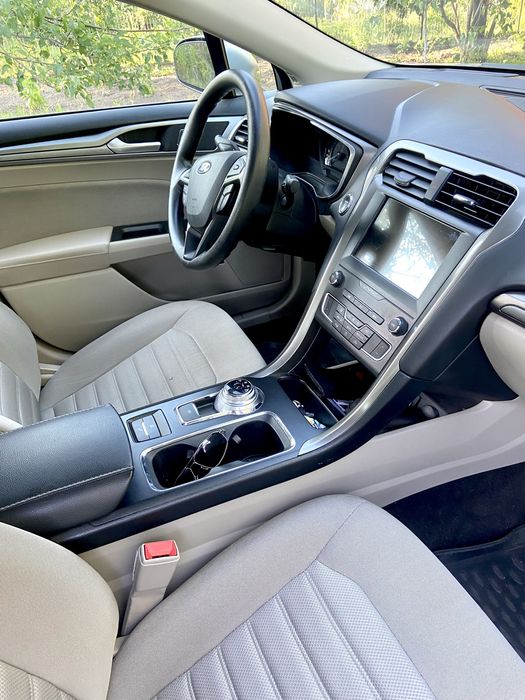 Продам Ford Fusion 2019 Hybrid