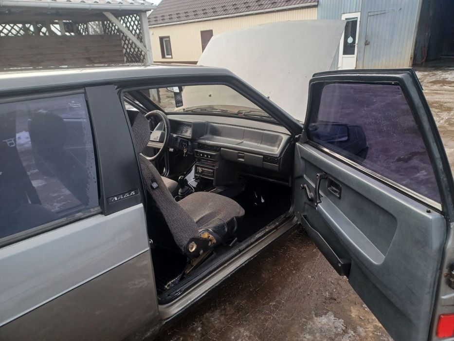 Продаю машину  ВАЗ 2108