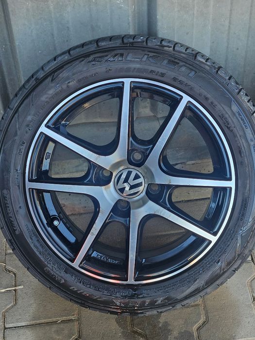 Alufelgi VW R15 nowe letnie opony