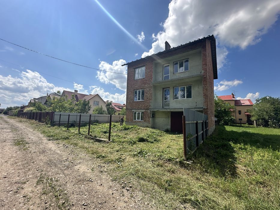 Продам  Будинок  вул Східна