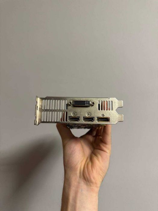 Ігрова відеокарта Gigabyte GeForce GTX 1050 2GB GDDR5 LP