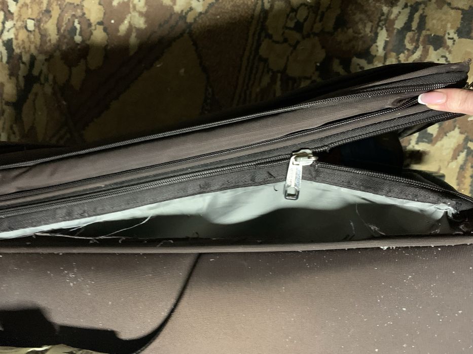 Продам вализу б/у