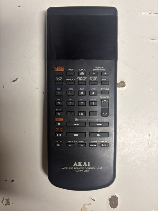 Oryginalny Pilot AKAI RC-V425A