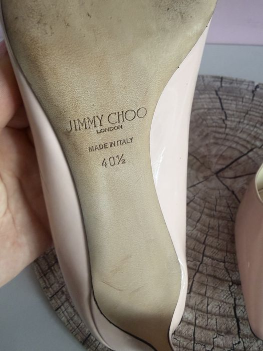 Klasyczne szpilki Jimmy Choo Romy lakierowane nude / pudrowy róż, stan bdb!