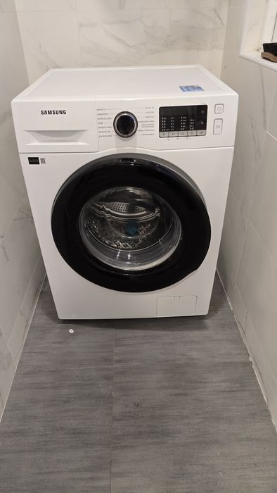 Máquina de lavar roupa Samsung
