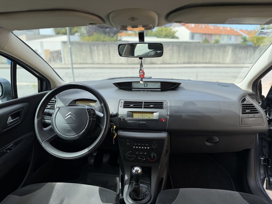 Citroen c4 1.4 i