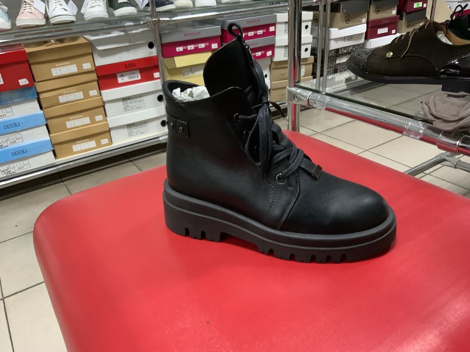 Кроссовки кеды ботинки женские спортивные зимние кожанные