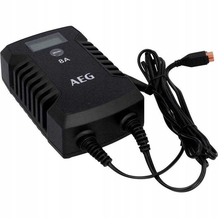 Зарядне AEG LD8 12/24 V AGM, GEL, автоматичне, з мікропроцесором