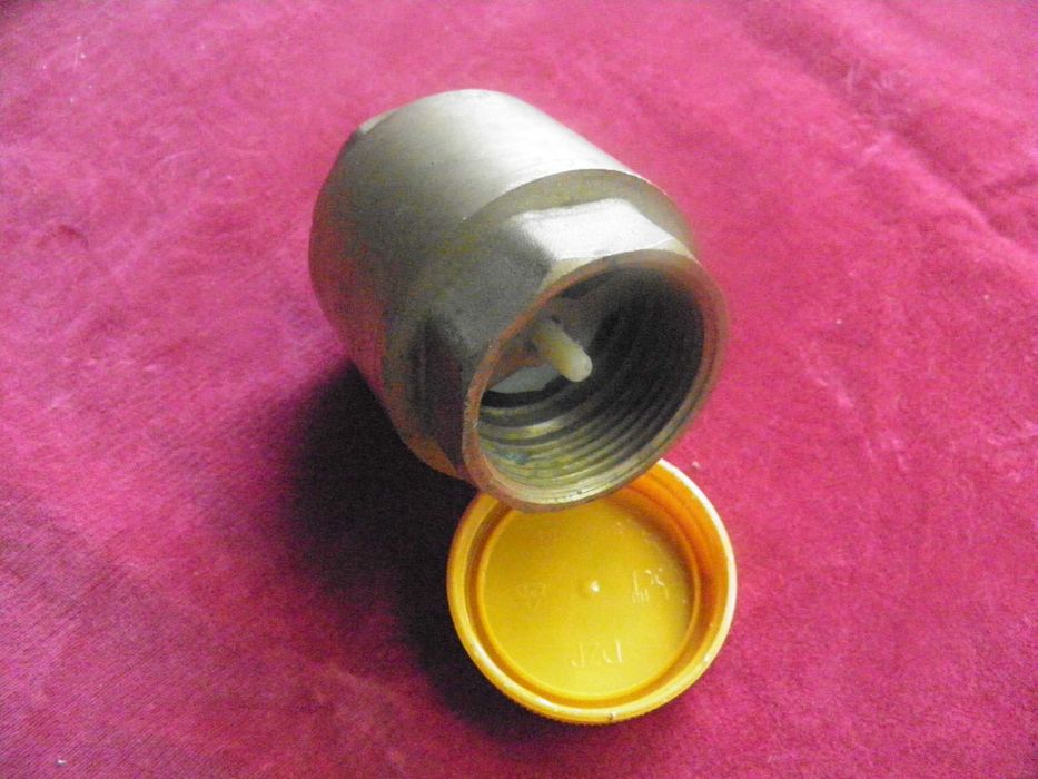 продам обратный клапан  1 1/4"