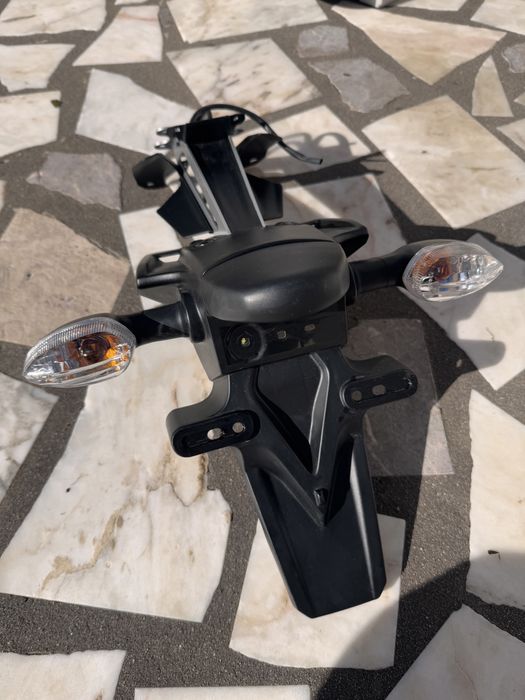 Suporte matricula original yamaha mt 07 led