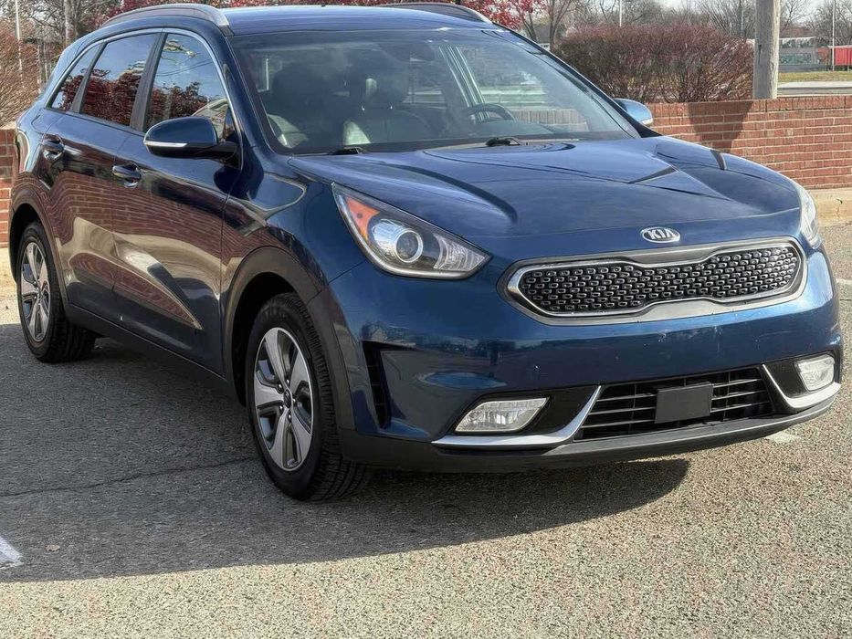 Kia Niro EX      2019
