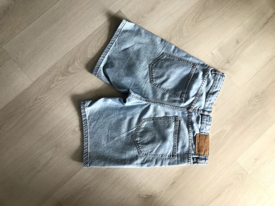 Pull&Bear dżinsowe bermudy młodzieżowe r. 36