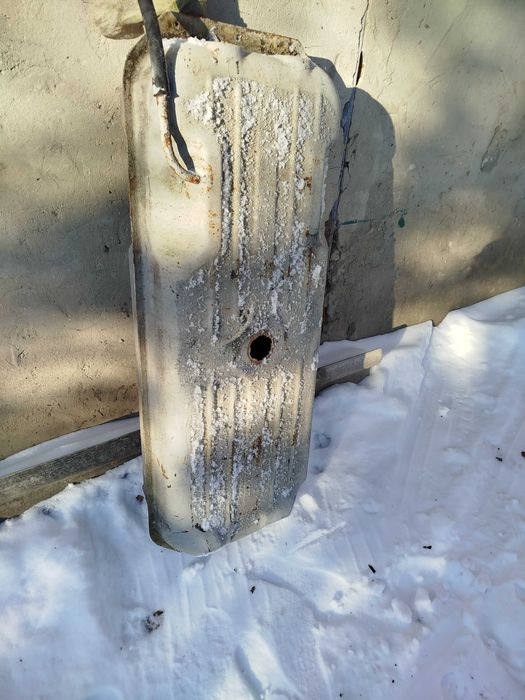 Бензобак Мерседес Т1 207-410 mercedes паливний бак