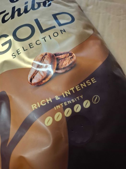 Kawa ziarnista Tchibo Gold Selection 1kg