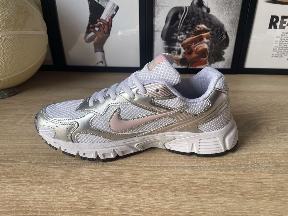 Кросівки Nike Air Max Vomero 37-41 в наявності.