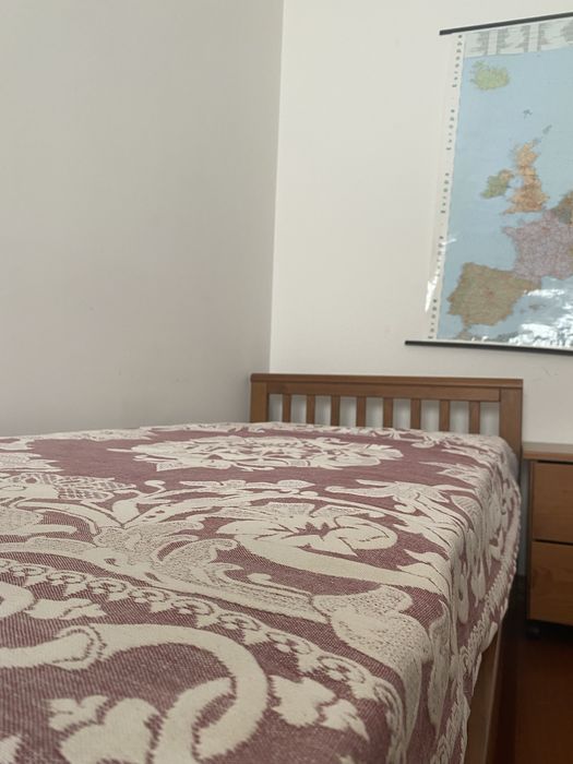 Cama de Solteiro de Pinho Tratado