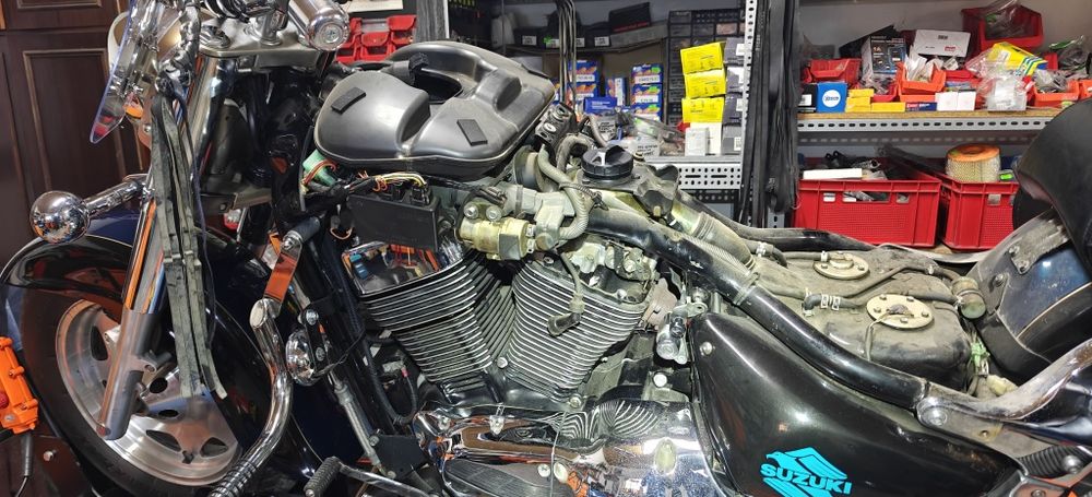 Wymiana opon motocyklowych, serwis motocykli