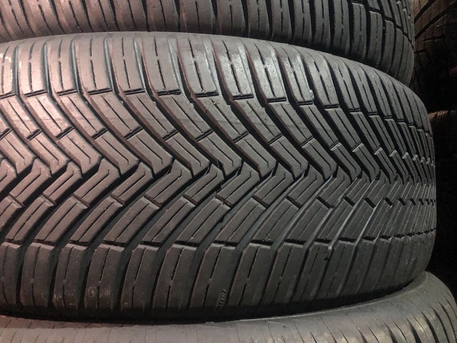 Шины всесезонные 235/60 18 Continental AllSeasonContact комплект: 2 900 ...