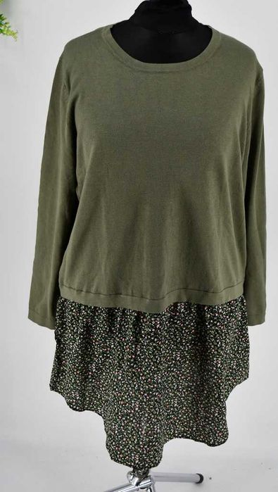 Dzianinowa sukienka ze zwiewnym dołem Rainbow 48/50