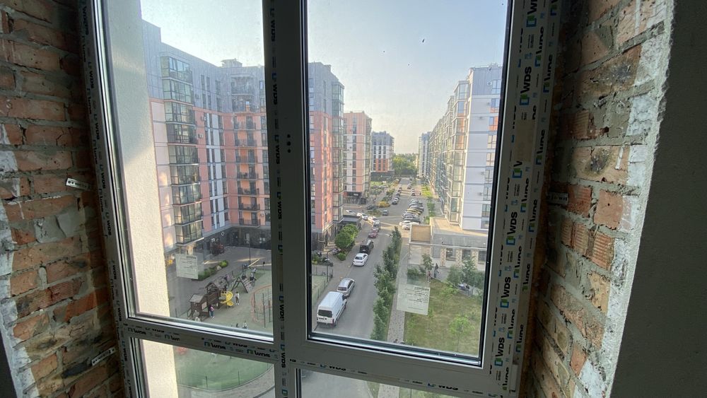 Велика  2кім.кв. ЖК Дрім Таун