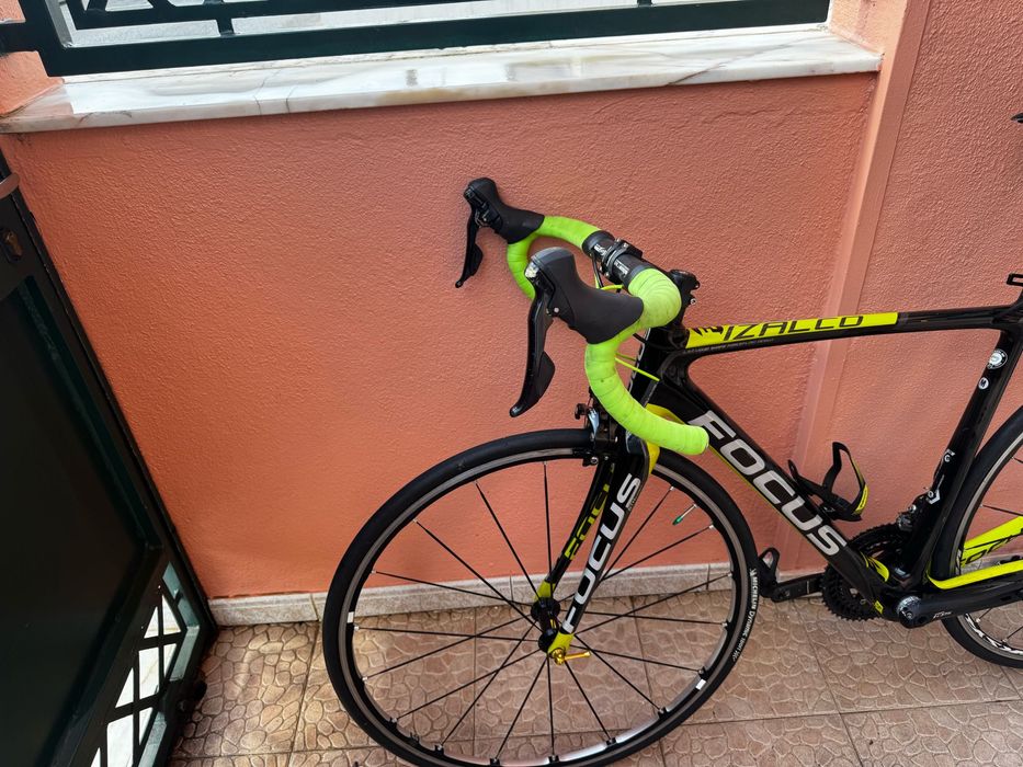 Bicicleta Focus Izalco SL 105