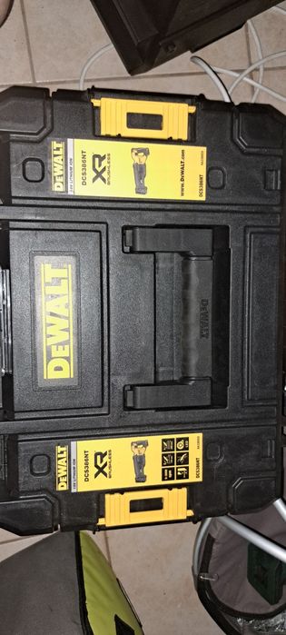 Piła Dewalt DCS386NT