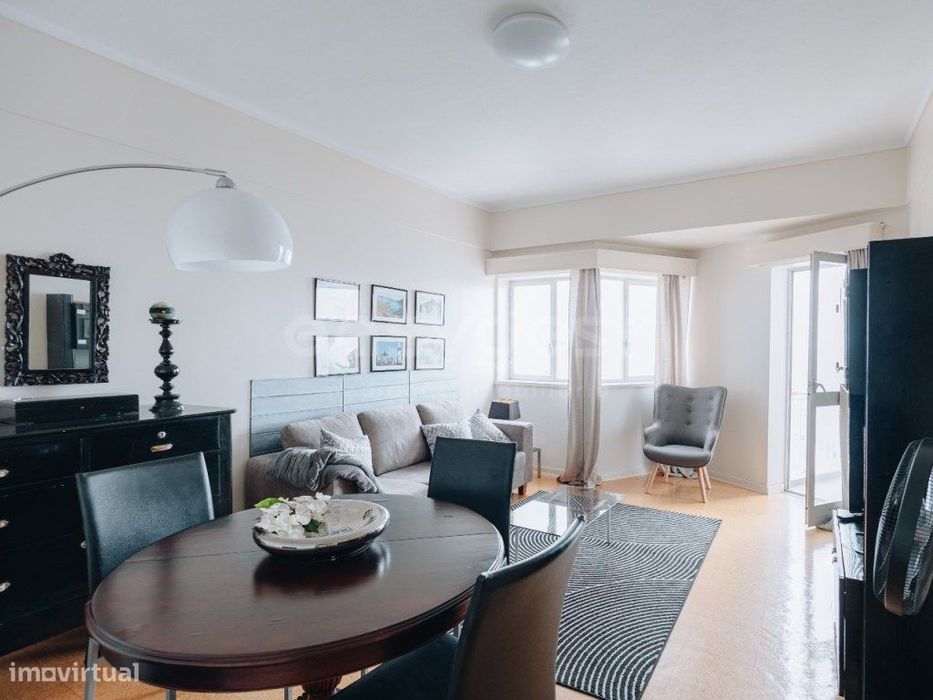 Apartamento T3 para Arrendamento | Torre do SolMar - Ponta Delgada