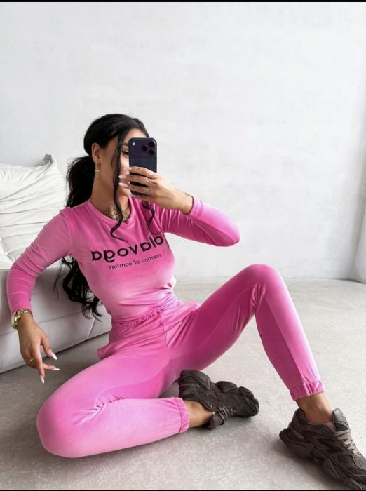 Nowy dres welurowy Olavoga Selira r. S kolor Candy Pink ( różowy)