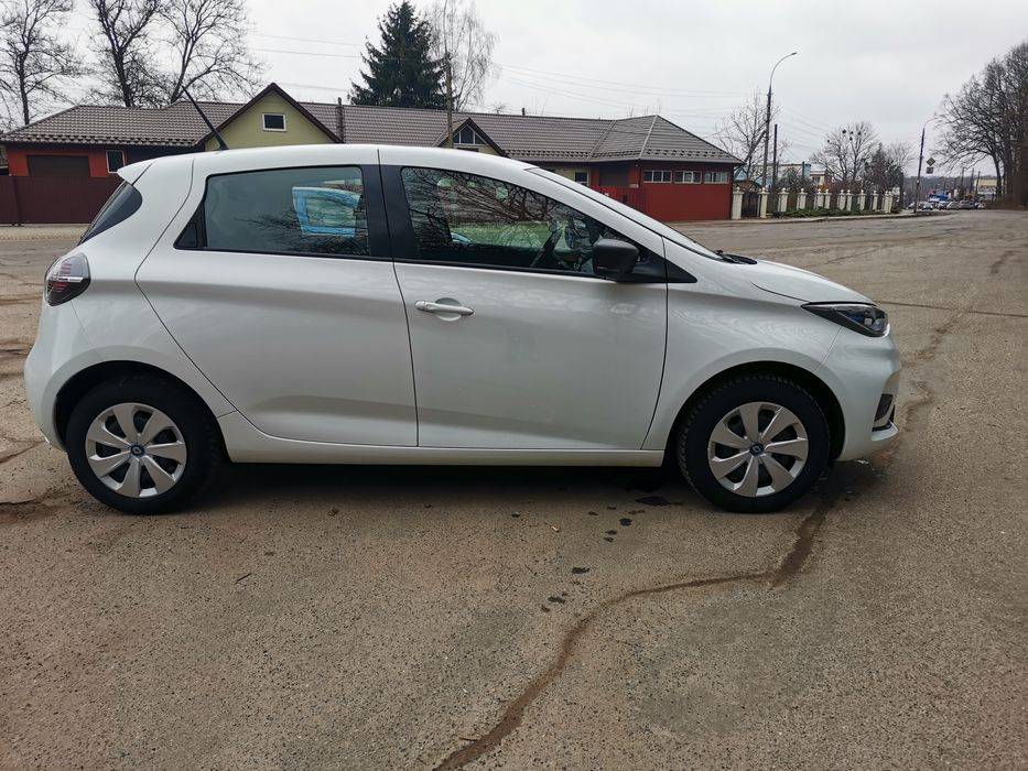 Renault zoe Рено зоя