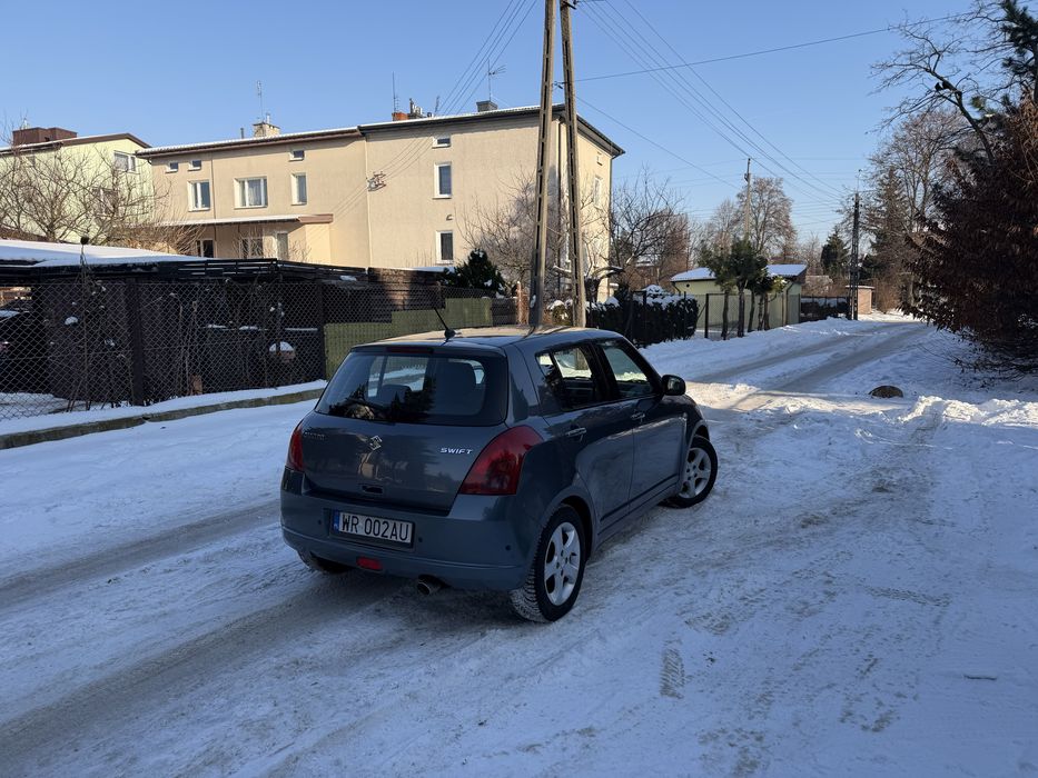 Suzuki Swift 2007 rok 1.3 benzyna 5 drzwi