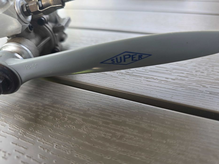 silnik spalinowy modelarski