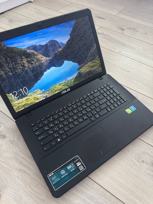 Ноутбук ASUS — недорогий варіант для роботи та навчання