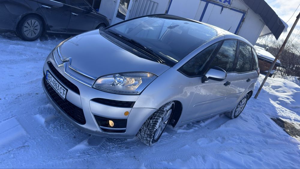 Сітроен с4 Пікасо  1.6 диз 11 рік