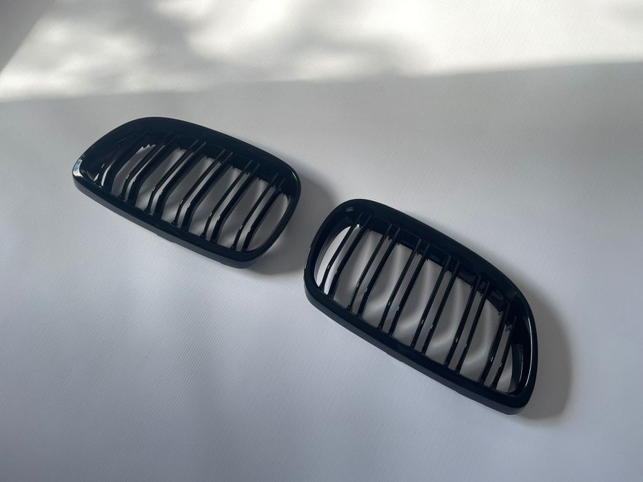 Nerki Grill Nakładki BMW E92 E93 Przedlift czarny połysk
