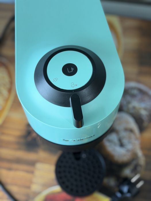 Máquina café Nespresso Vertuo