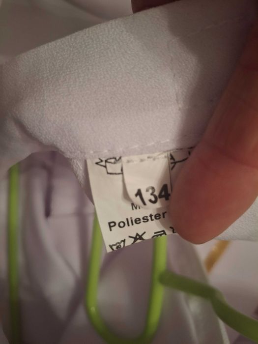 Komża komunijna  r.134-140