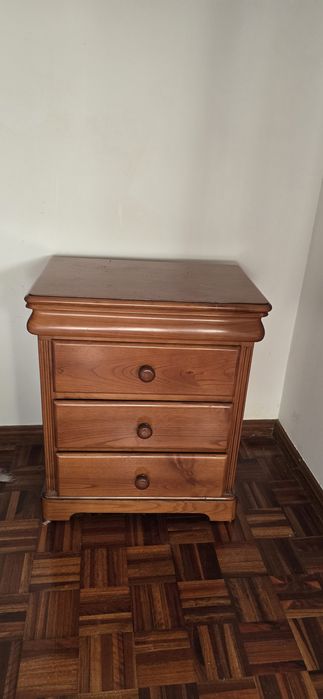 Quarto em cerejeira