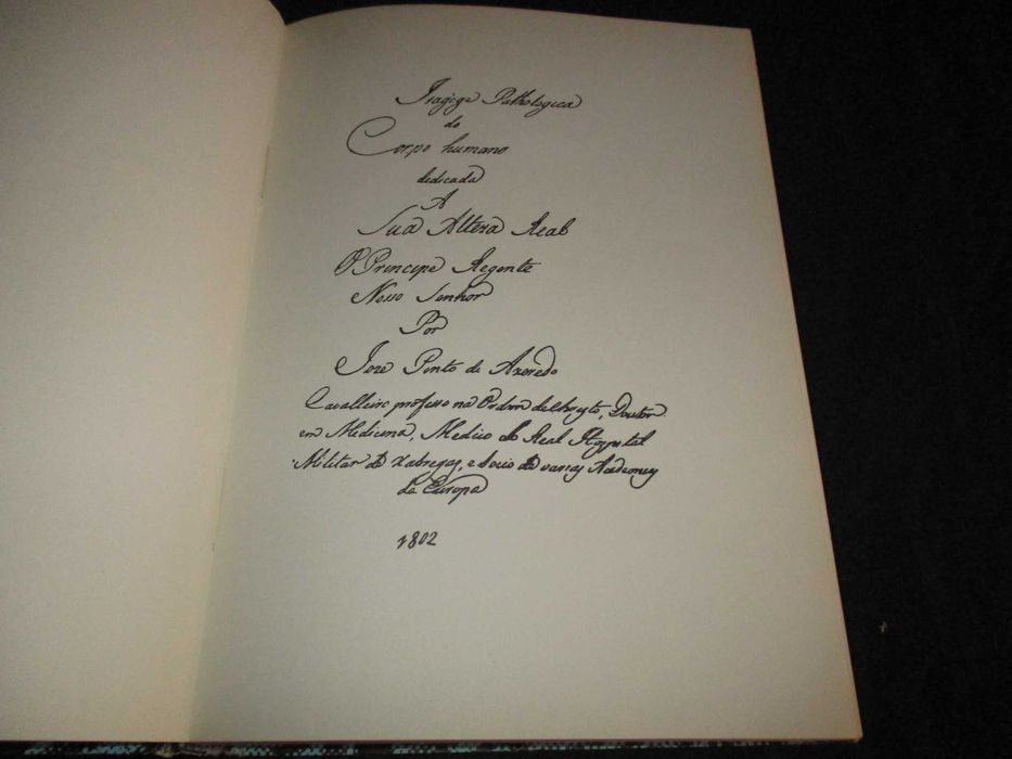 Livro Português carioca professor da escola médica de Angola 1791 ap