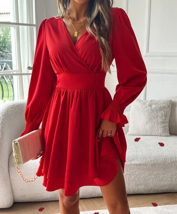 Червона літня сукня