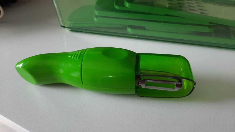 TEKNO EXPRESS, Cortadora de Cozinha - Modelo Magic Cut424022343628902402